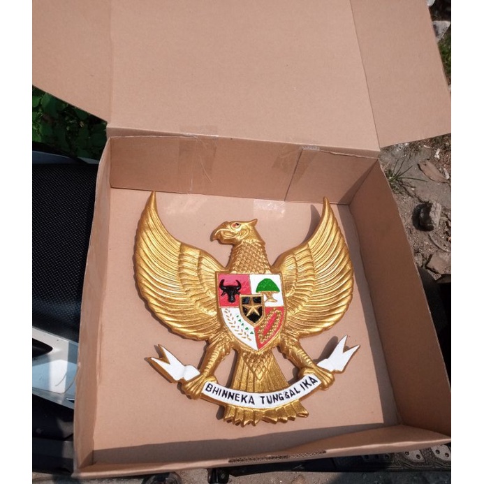 Jual Patung Lambang Garuda Pancasila Ukuran 30cm X 30cm Bahan Full