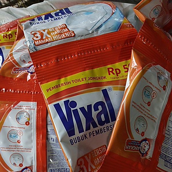 Jual Vixal Bubuk Pembersih Toilet Sachet 15 Gr 12 Pcs Shopee Indonesia