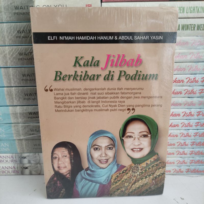 Jual Buku Obral Murah Kala Jilbab Berkibar Di Podium Shopee Indonesia