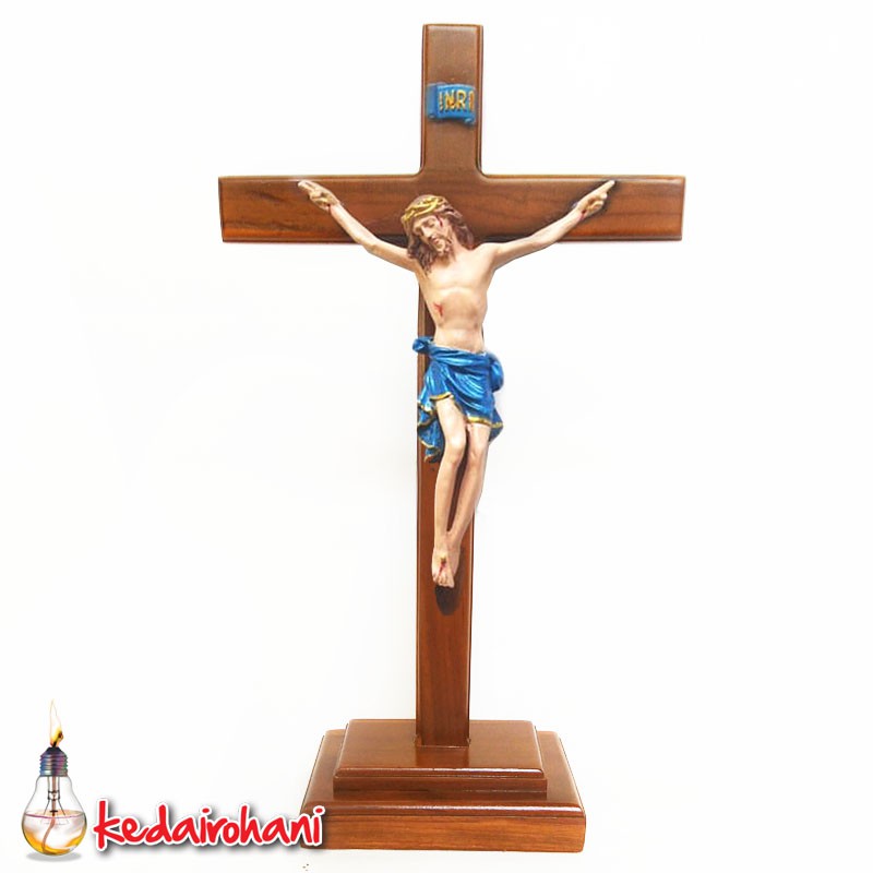 Jual Salib Duduk Kayu Jati Courpus Patung Yesus INRI Fiberglass Tinggi