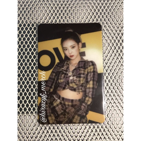 Jual Lia Itzy Crazy In Love Photocard Shopee Indonesia