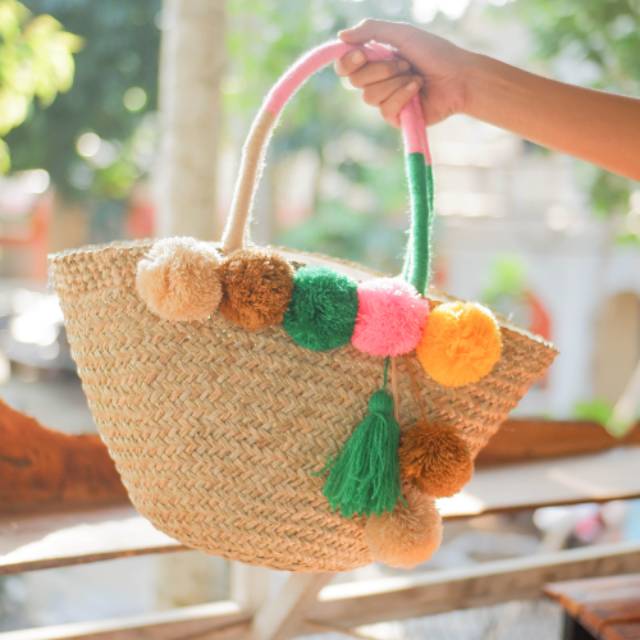 Jual Tas Bakul Anyam Mendong Natural Pompom Lilit Tas Mendong Hias