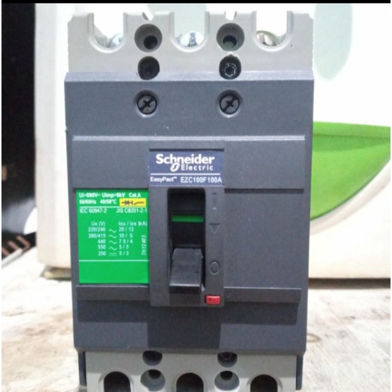 Jual Mccb Schneider Ezc100f 15a 20a 25a 50a 60a 75a 80a 100a Scond