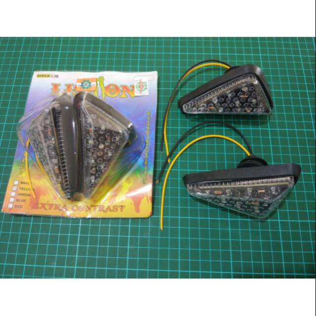 Jual Lampu Sein Tempel LED Segitiga Tempel Fairing Shopee Indonesia