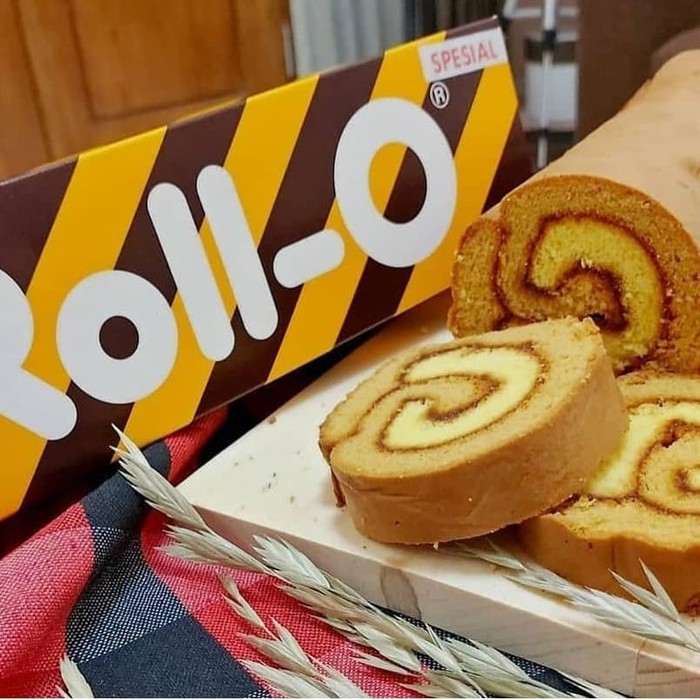 Jual Roti Bolu Gulung Basah Rasa Mocca Atau Biasa Orion Roll O Oleh