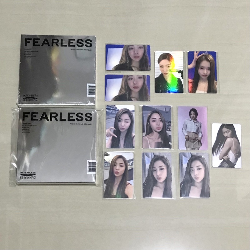 Jual Ready Stock Le Sserafim Fearless Monochrome Bouquet Album