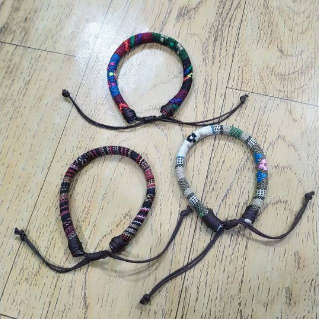 Jual GROSIR MURAH Aksesoris Tangan Gelang Tenun Gelang Etnik Gelang