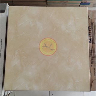 Jual Keramik Lantai Motif Marble Glossy 40x40 Arwana Cream 7711