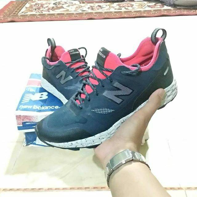 Jual New Balance Trailbuster Reengineered Shopee Indonesia