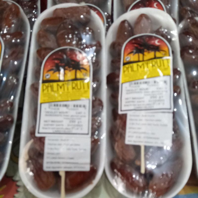 Jual Kurma Palm Fruit 500 Gr Prahu Shopee Indonesia