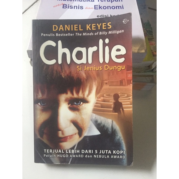 Jual NOVEL ORIGINAL DANIEL KEYES CHARLIE SI JENIUS DUNGU Shopee