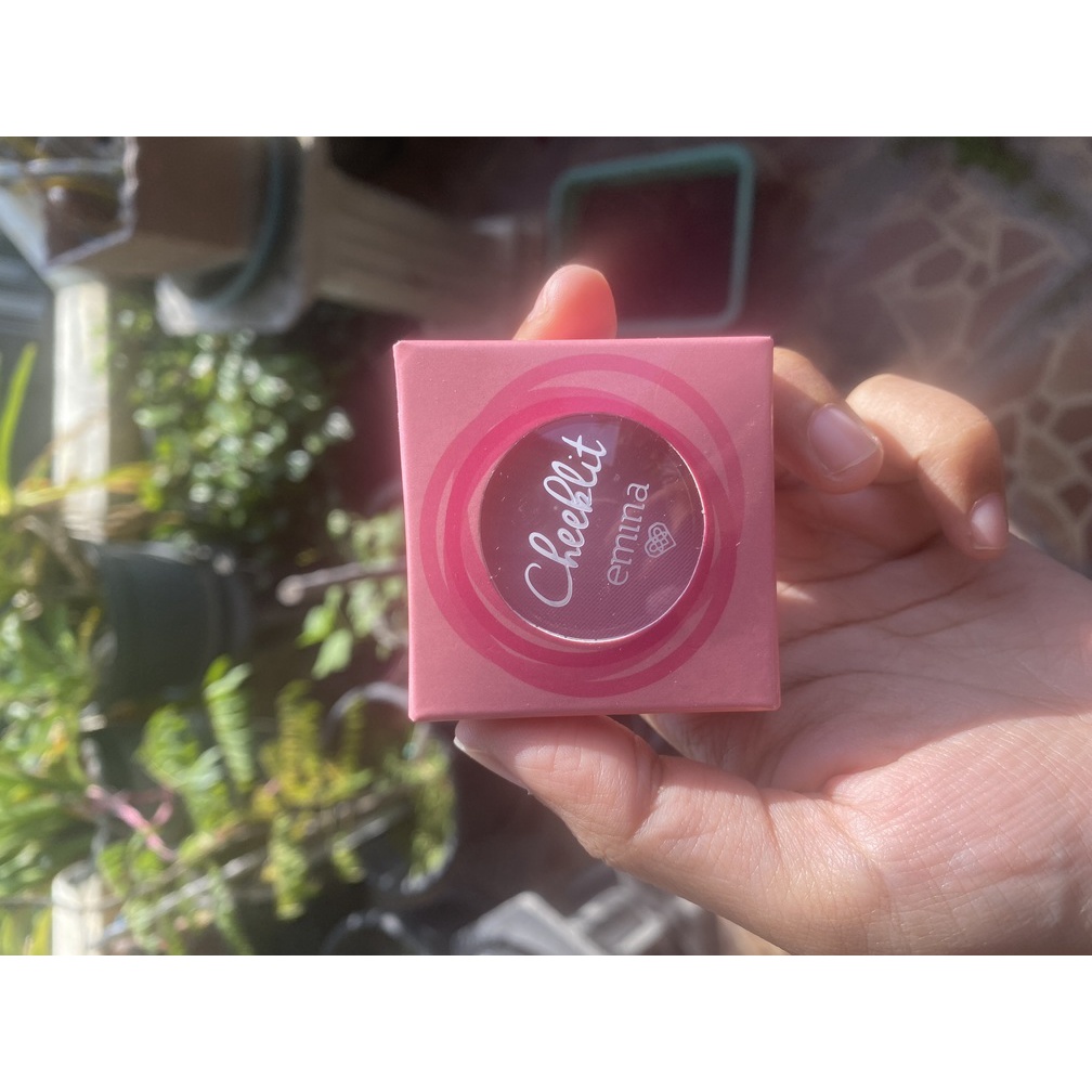 Jual Emina Cheek Lit Pressed Blush 3 5 G Shopee Indonesia