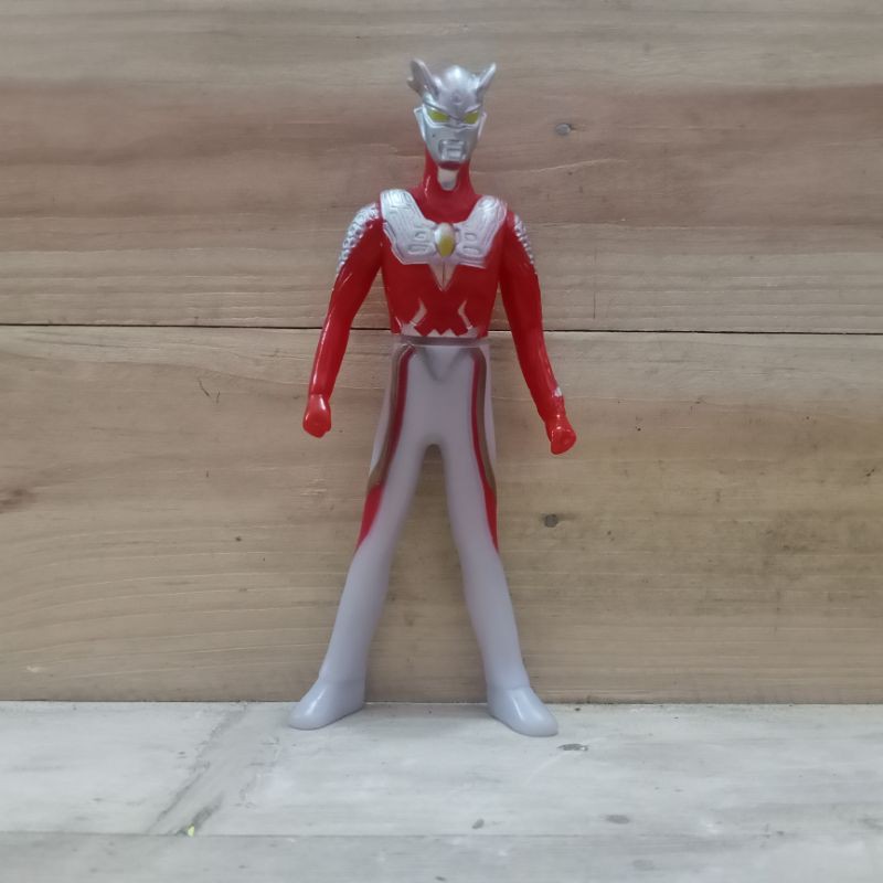 Jual Karet Figure Ultra Hero Figure Ultraman Zero Strong Corona Form