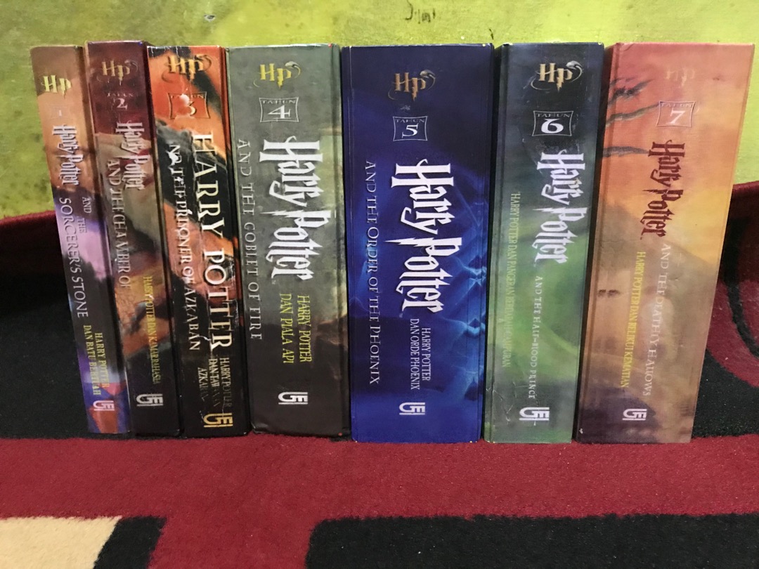 Novel Harry Potter Jilid 1 7 Hard Cover Edisi Komplit 7 Buku