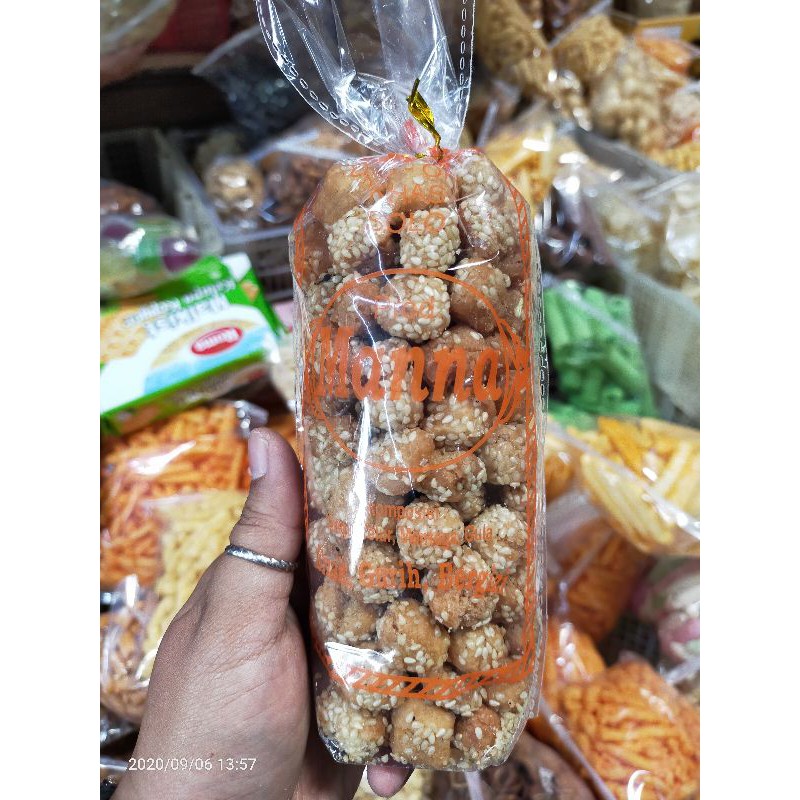 Jual Onde Onde Jajanan Solo Oleh Oleh Khas Solo Shopee Indonesia