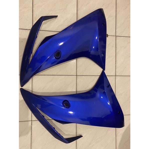 Jual FAIRING SAYAP BODY DEPAN BAGIAN SAMPING KIRI ATAU KANAN R15 V3