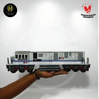 Jual Miniatur Kereta Api Lokomotif Cc Livery Perumka White