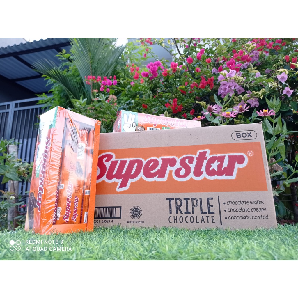 Jual Wafer Salut SUPERSTAR 18Gr 12 Pcs Super Star TRIPLE CHOCOLATE