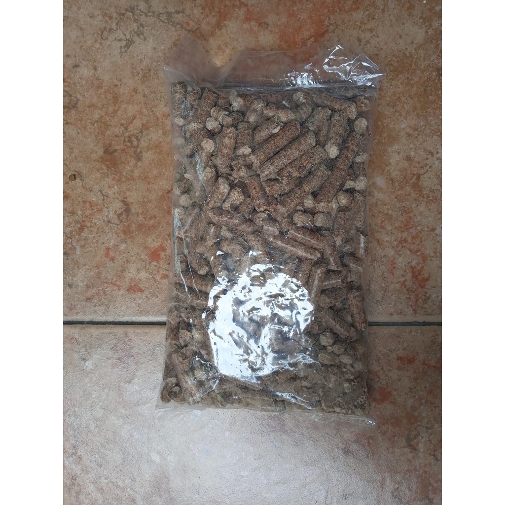 Jual Wood Pellet Kemasan Repack 500gram Pelet Kayu Alas Kandang