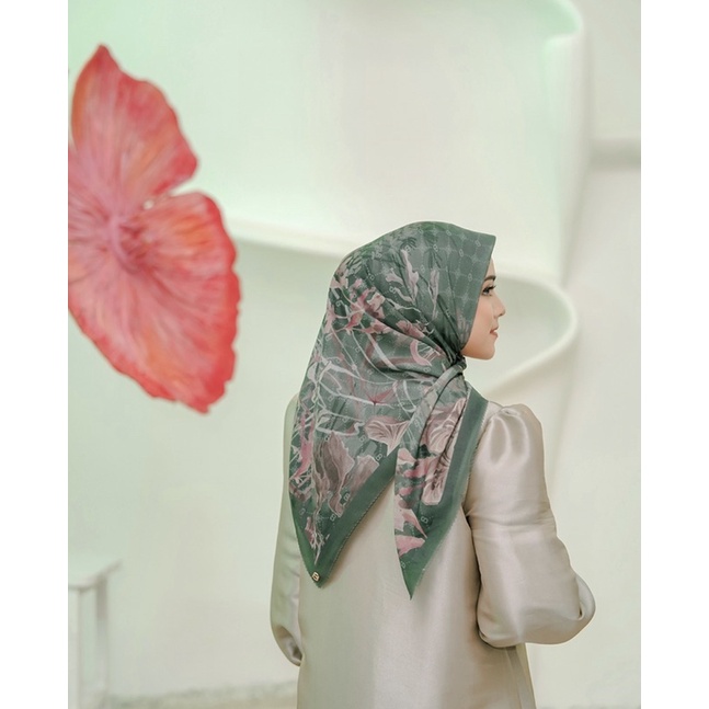 Jual Xanadu Buttonscarves X Ria Miranda Dark Green Voal Shopee Indonesia