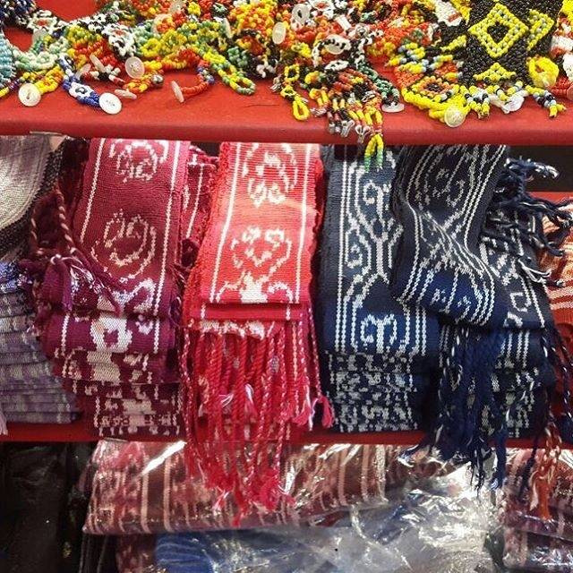 Jual Syal Tenun Motif Dayak Shopee Indonesia