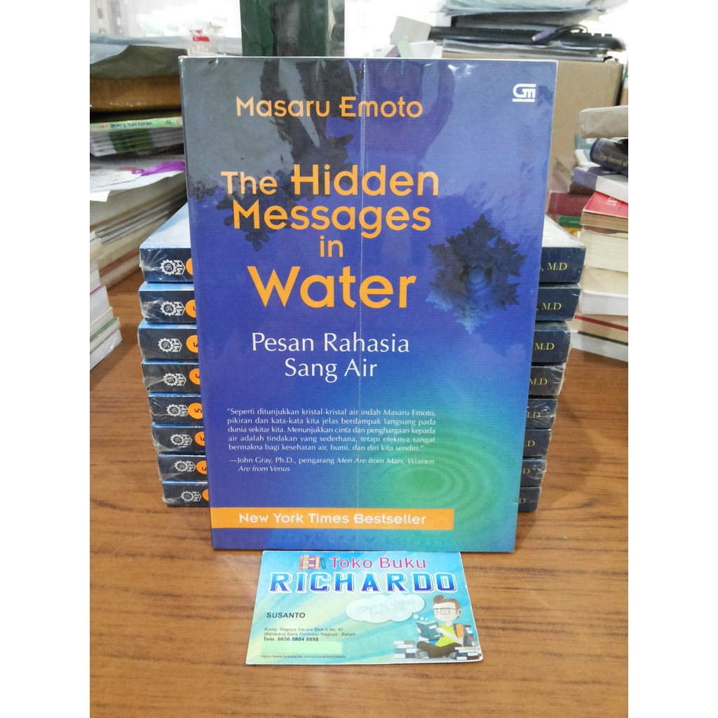 Jual The Hidden Messages In Water Masaru Emoto Shopee Indonesia