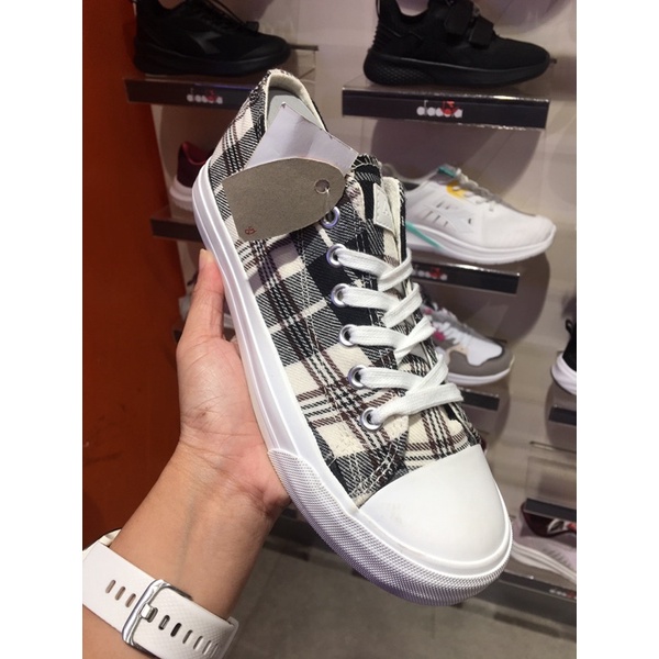 Jual Airwalk Mane Off White Sneakers Airwalk Original Shopee Indonesia