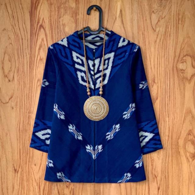 Jual BLOUSE TENUN IKAT JEPARA MOTIF TORAJA NAVY Shopee Indonesia