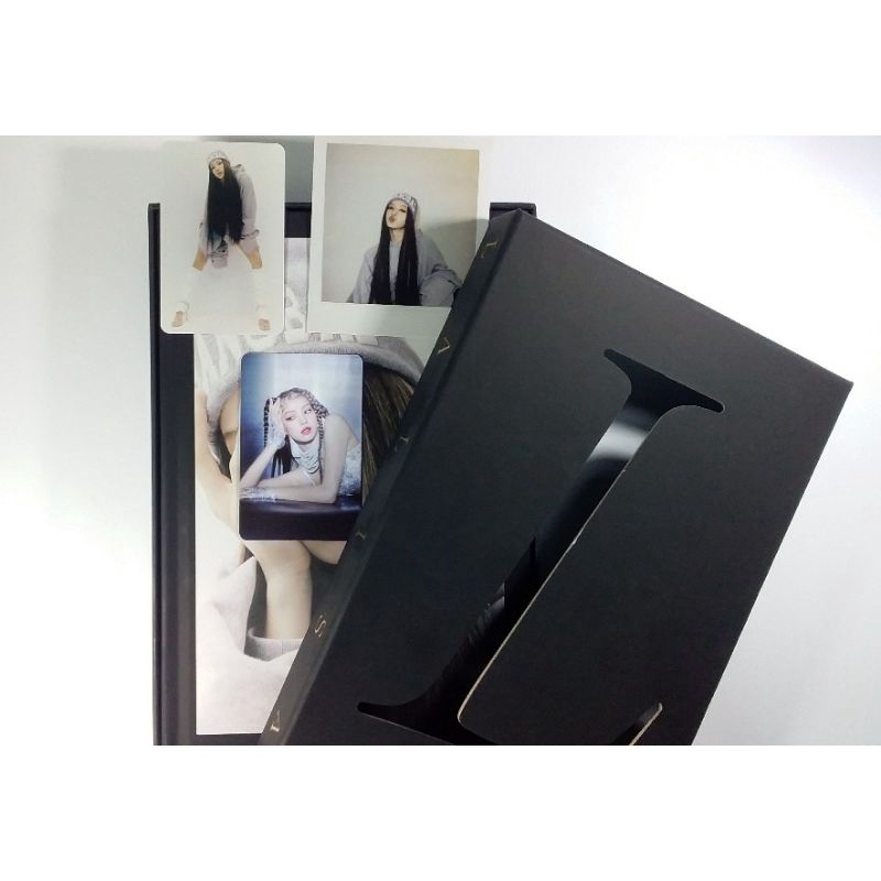 Jual Lalisa Album Sharing Black Ver Photobook Box Photocard