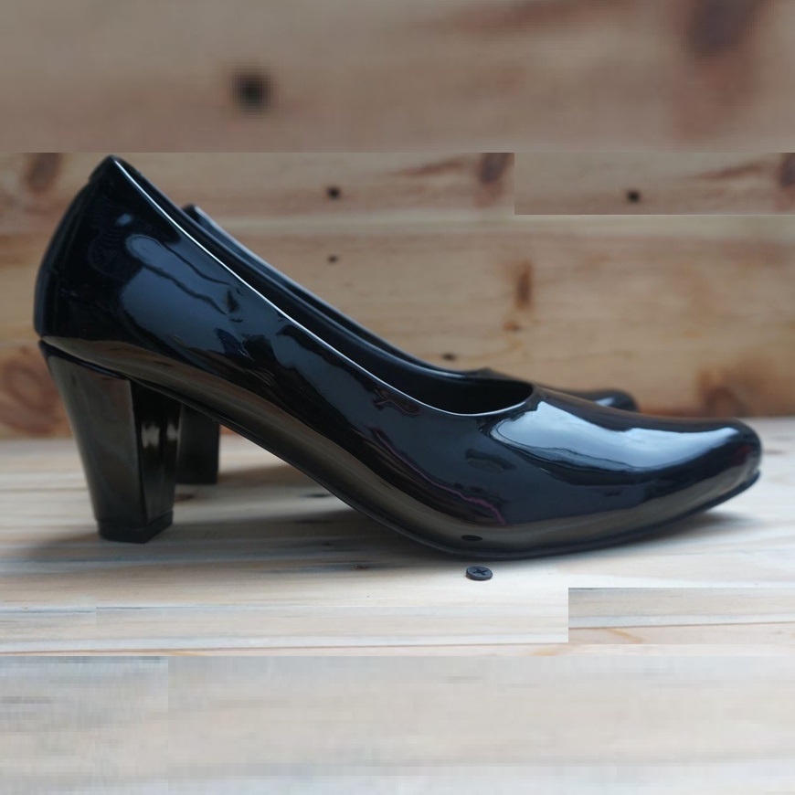 Jual Sepatu Kerja Kantor High Heels Ujung Lancip Runcing Wanita Ukuran