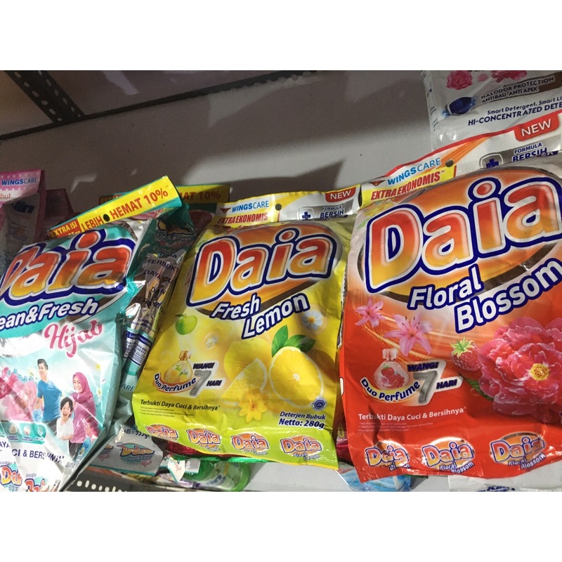 Jual Daia Detergent Gr Free Piring Shopee Indonesia