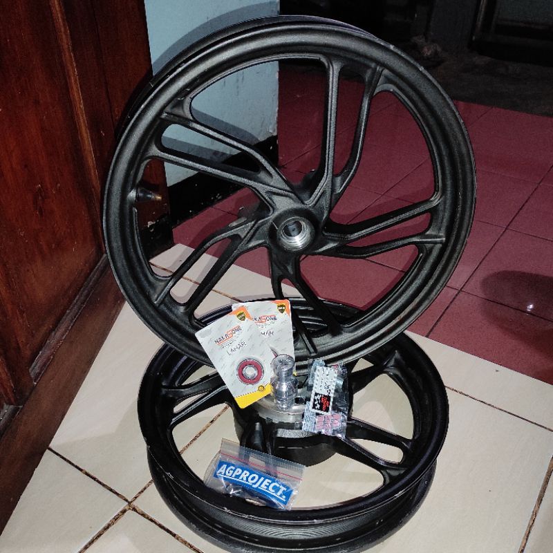 Jual Velg Vario 150 New PNP PCX 150 160 Shopee Indonesia