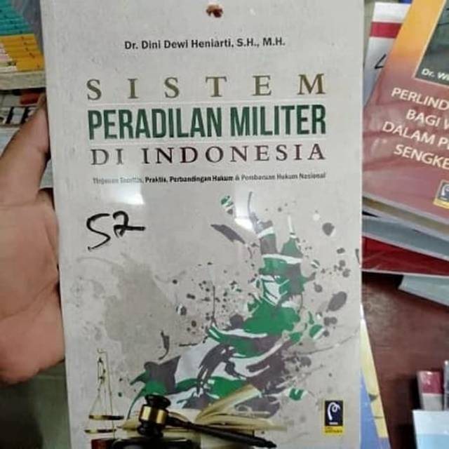 Jual Buku Sistem Peradilan Militer Di Indonesia Shopee Indonesia