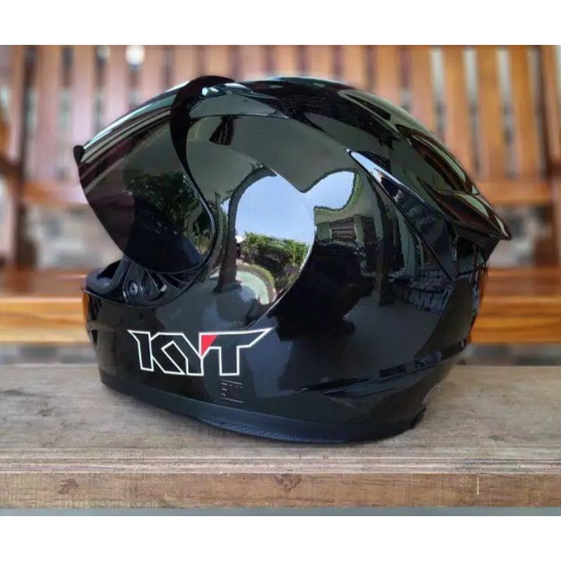 Helm Kyt R10 Solid Black Glossy Hitam Metalik Ongkir Termurah