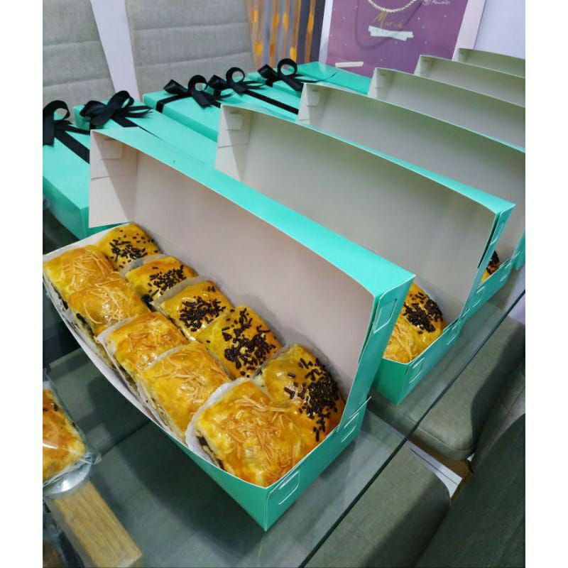 Jual Isi Bolen Pisang Mix Per Box Bolen Isi Rasa Pisang Cokelat