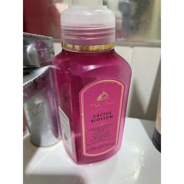 Jual Botol Sabun Cuci Tangan Bbw Bath And Body Works Pink Shopee