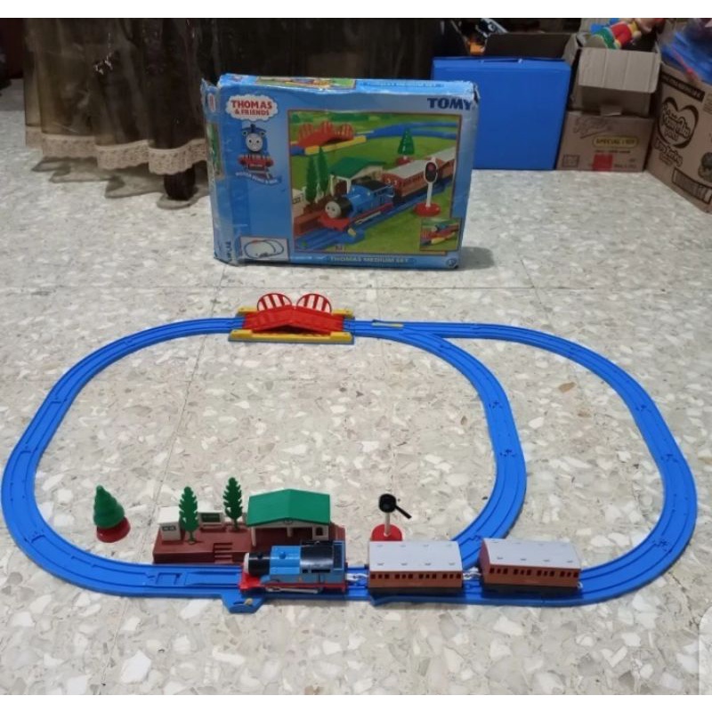 Jual Takara Tomy Kereta Plarail Thomas Medium Set Shopee Indonesia