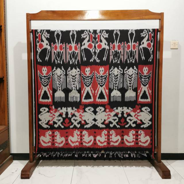 Jual Kain Tenun Motif Hewan Merah Hitam Etnik Asli Troso Shopee Indonesia