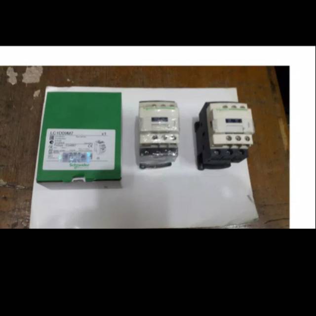 Jual Kontaktor Contactor Tipe LC1D09 3p Merk Schneider Shopee Indonesia