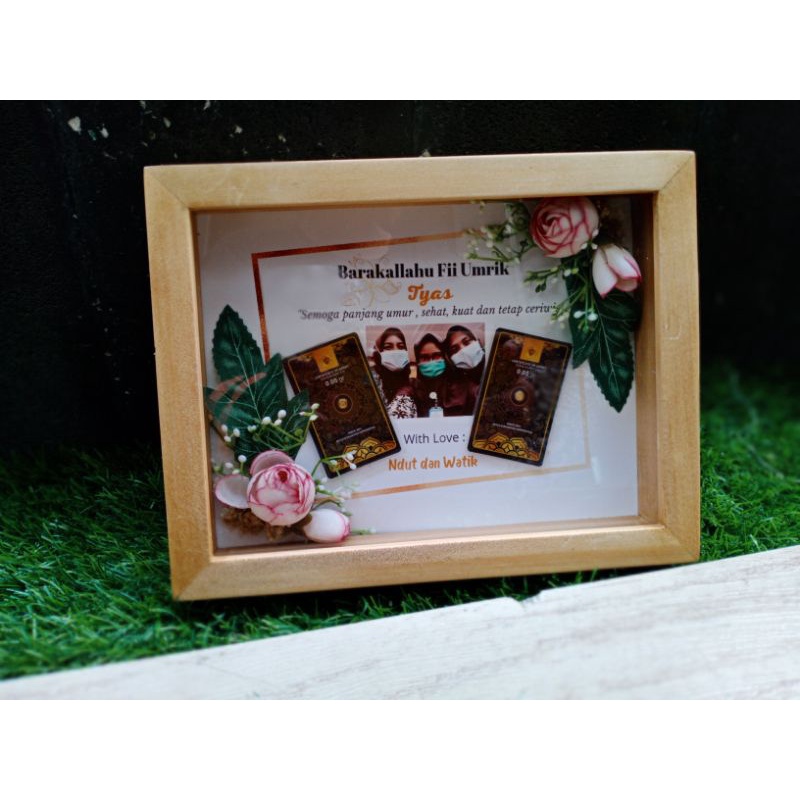 Jual Hadiah Wedding Frame Minigold Bingkai Emas Minigold Hadiah Wisuda