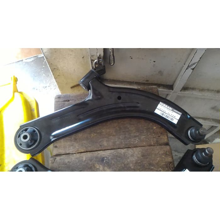 Jual Lower Arm Link Assy Transv Nissan Livina Evalia Latio 100