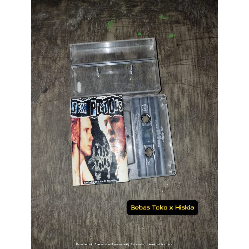 Jual Kaset Pita Sex Pistols Kiss This Shopee Indonesia