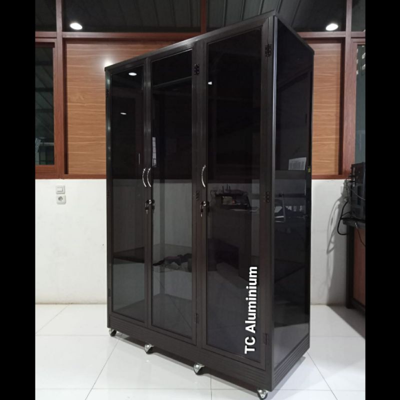 Jual LEMARI RAK BAJU GANTUNG 120X55X180 CM ALUMINIUM TEBAL ETALASE