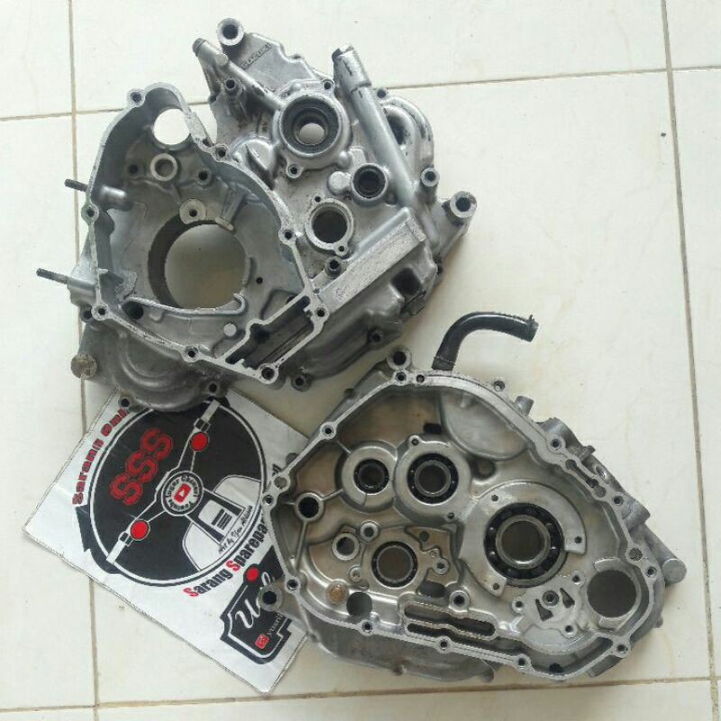 Jual KRENGKES TENGAH SATRIA FU150 KARBU CRANKSHAFT SATRIA FU CRANKCASE