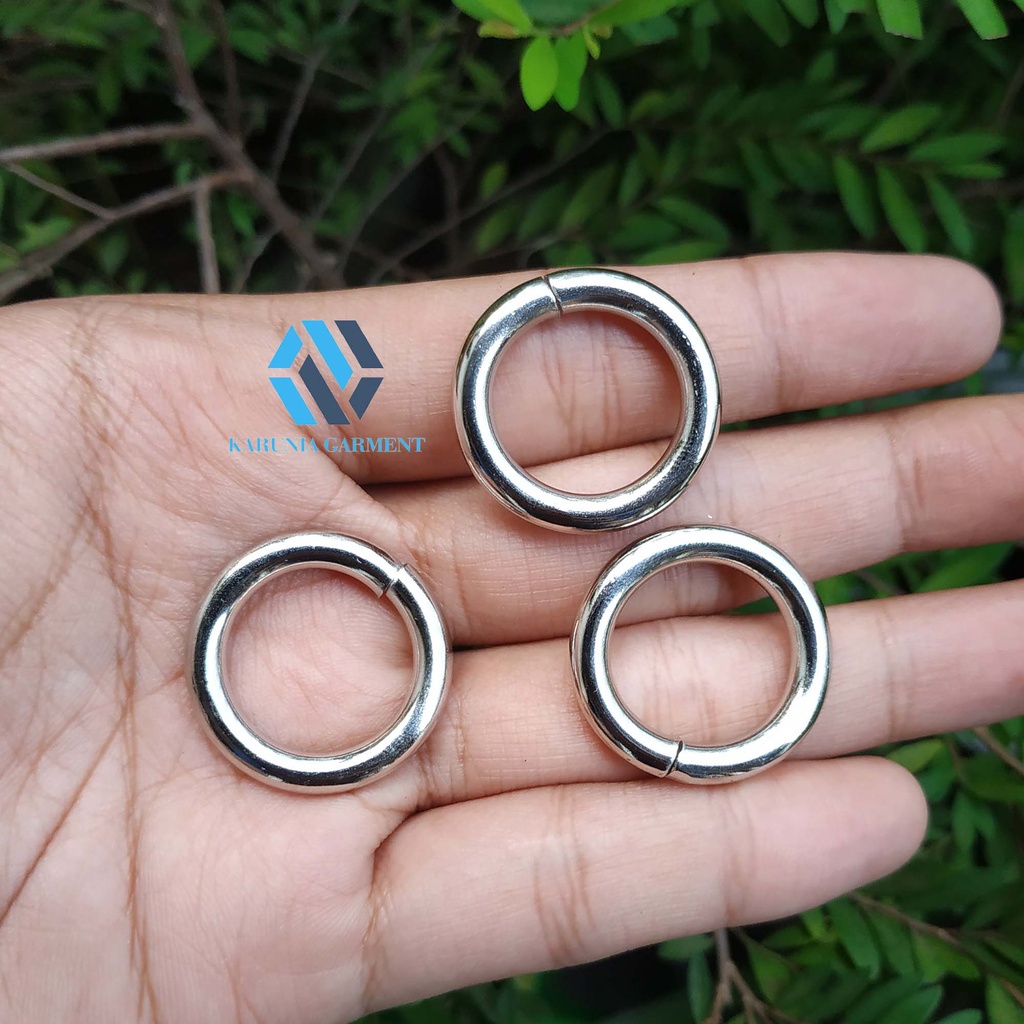 Jual Ring O Pengait Cantelan Bulat Bahan Besi Diameter Cm Nikel