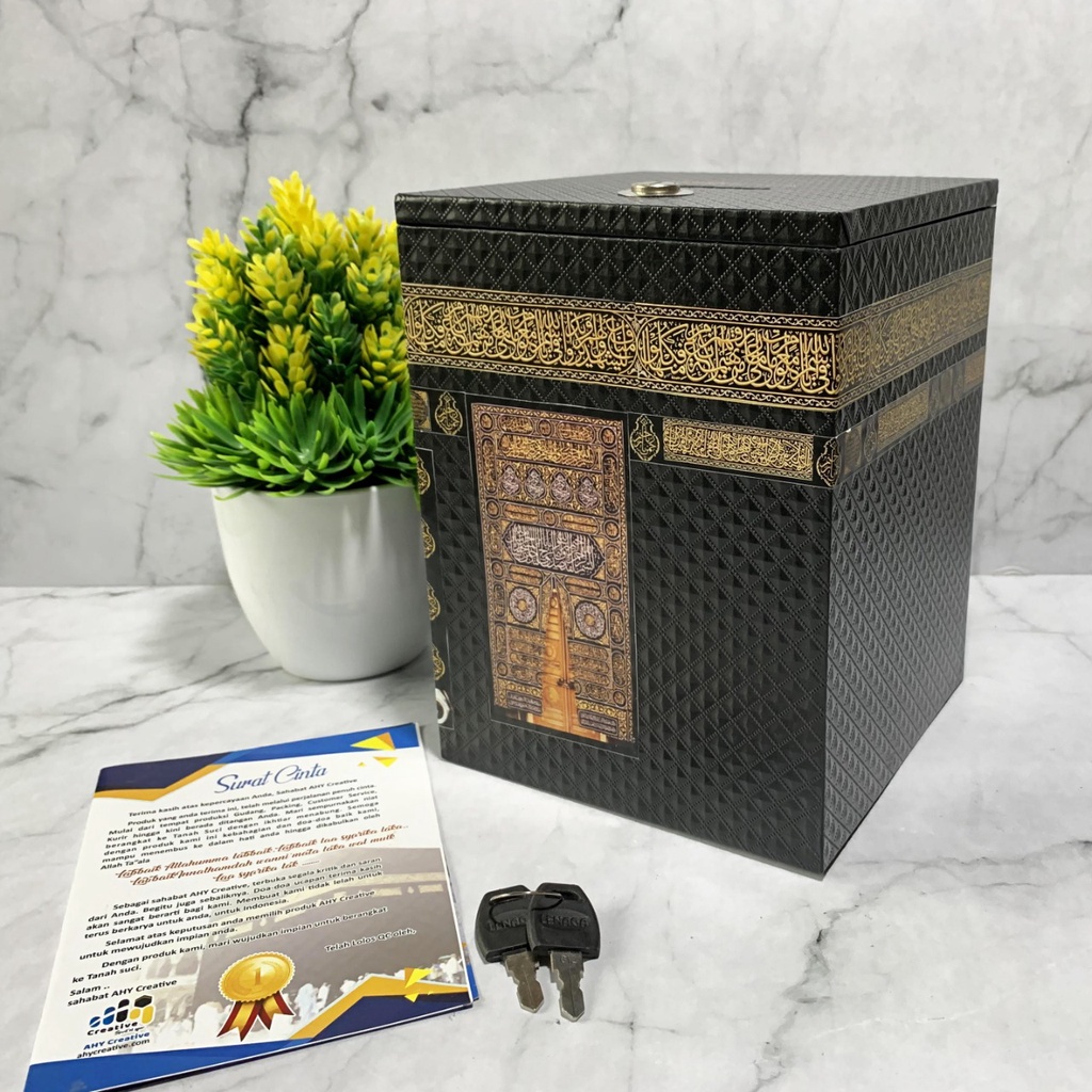 Jual Souvenir Celengan Kabah Besar Dengan Kunci Ukuran X X Cm Motif