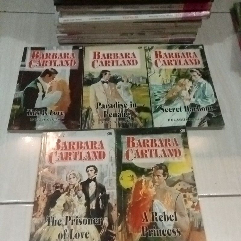 Jual X Novel Karya Barbara Cartland Dengan Judul Pelabuhan Cinta Putri