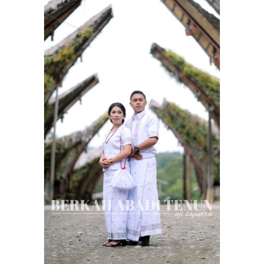 Couple Tenun Baju Toraja Pabintik Prewedding Kondangan Kekinian Baju