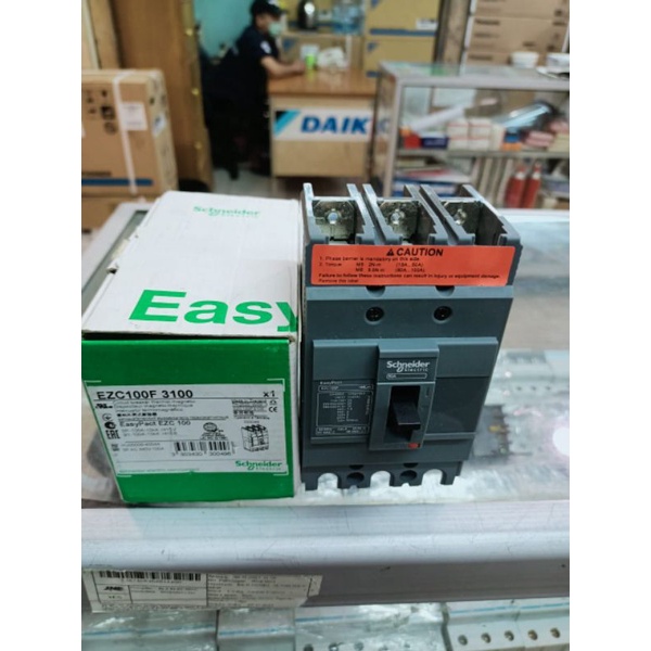 Jual Mccb Ezc 100f 15a 20a 30a 40a 50a 60a 75a 80a 100a Shopee Indonesia