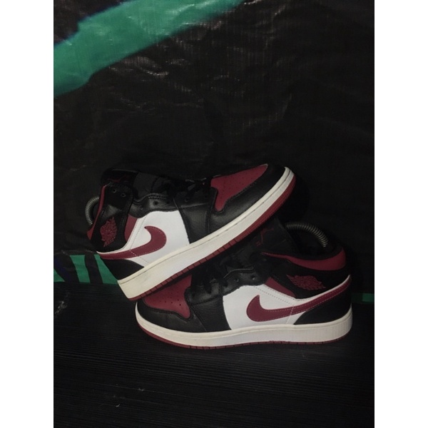 Jual Nike Air Jordan 1 Mid Bred Toe Shopee Indonesia